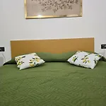 Casa Piazzetta Daire