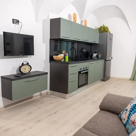 דירה Casa Piazzetta סאלוצו